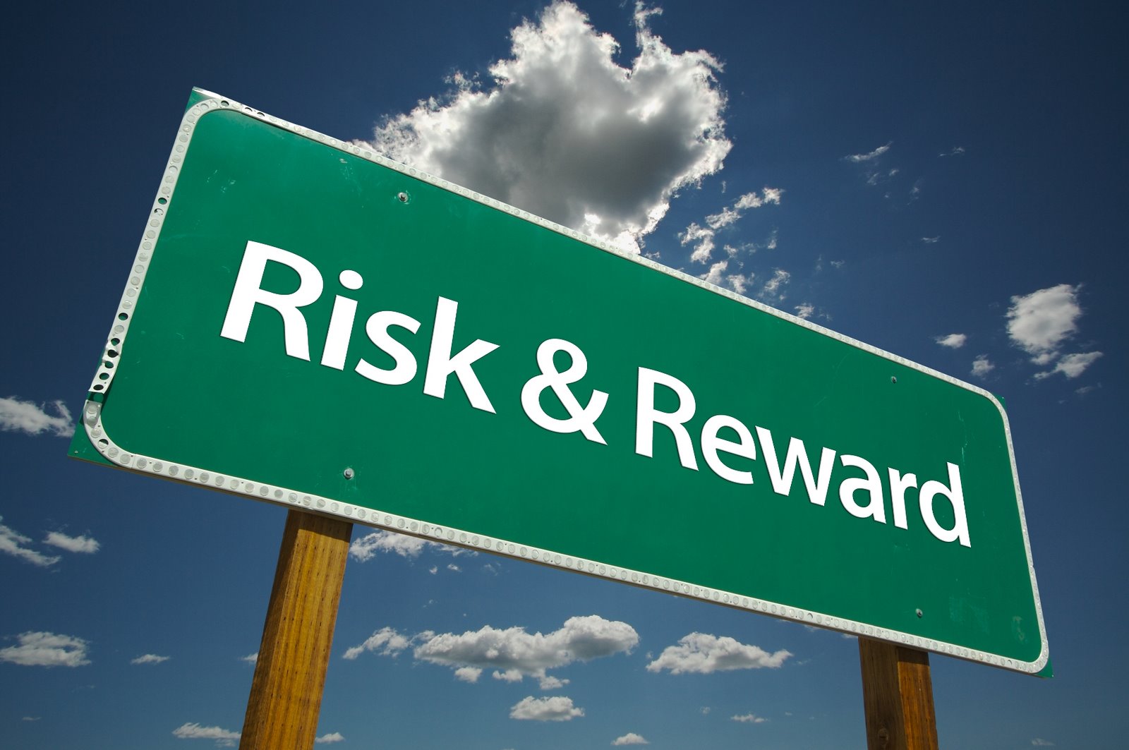 risk  and reward sign