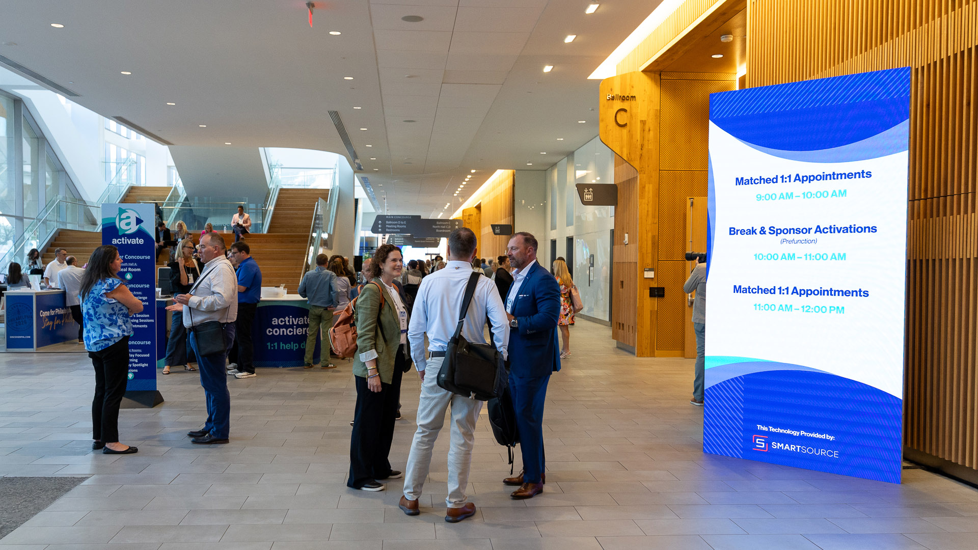 Digital Signage Navigation Wayfinding at Maritz Activate 2025 - SmartSource