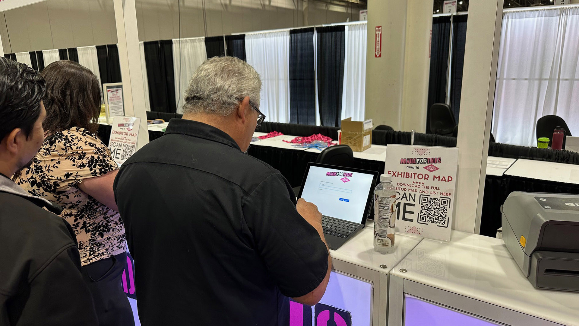 The Reason for the Bottlenecks in Registration Lines is Event Design - SmartSource